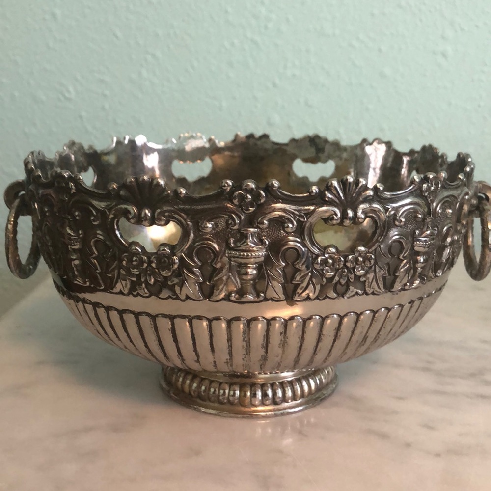 Pretty Silver Plate bowl